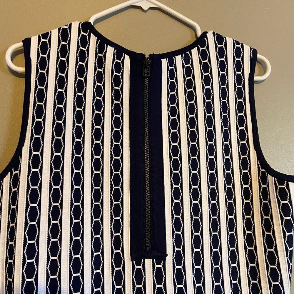 Pink Tartan A Line dress size large - Picture 6 of 8